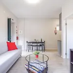 Daire Jmf House