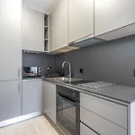Daire Jmf House *