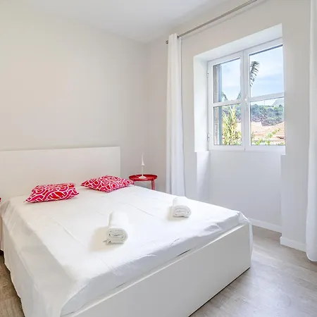 Jmf House Apartament *