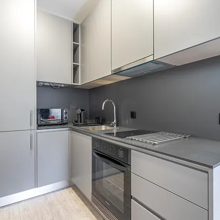 Apartament Jmf House *